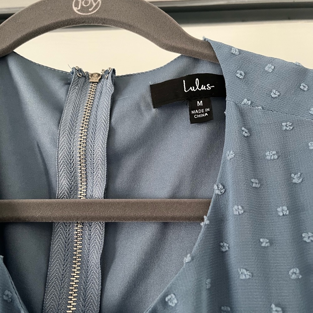 NEVER WORN- M-Lulus slate blue Swiss dot maxi dress - Picture 5 of 6